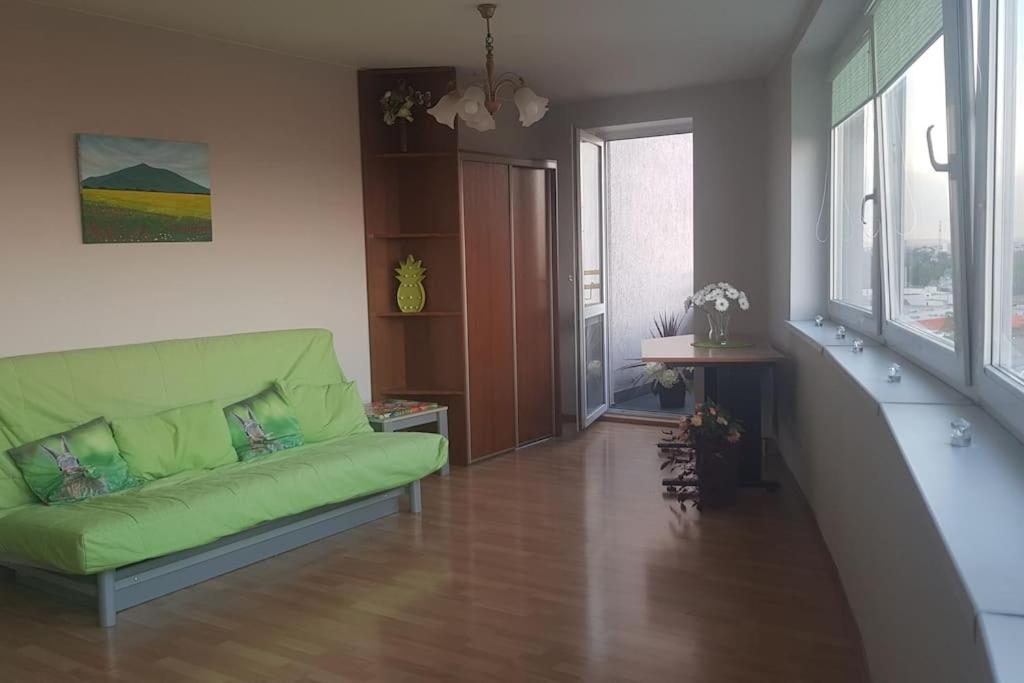 Апартаменты Sloneczny Apartamencik Вроцлав Экстерьер фото